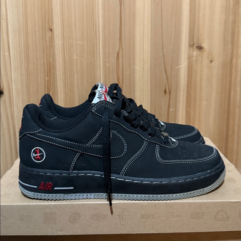 2005 Nike Air Force 1 'Chosen One'